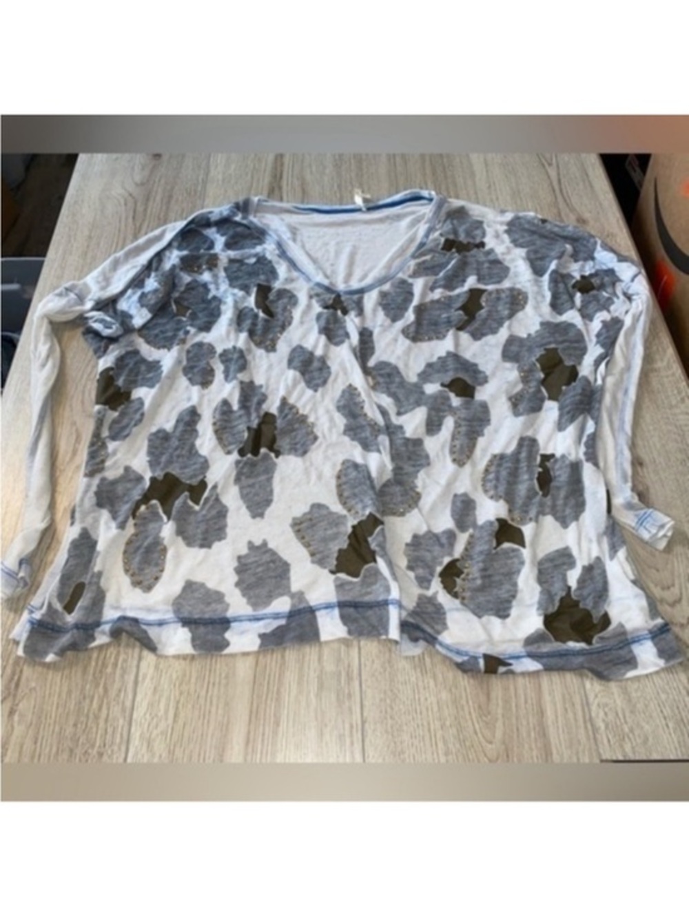 Threads 4 thought blue long sleeve shirt top